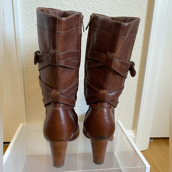 UGG Women's Caroline Boots Brown sheepskin Leather Moto Strap Heeled size 8 - Picture 6 of 12